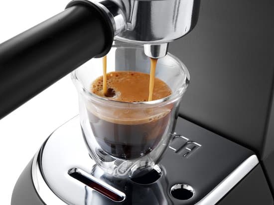 DeLonghi Dedica Style EC685.BK
