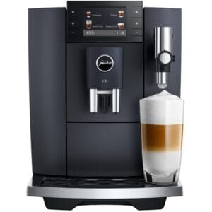 Smaakvolle espresso bereiden met de Jura koffiemachine, ideaal voor thuis of kantoor. Geschikt voor verschillende koffievariaties en eenvoudig te bedienen met touchscreen. Perfect voor koffieliefhebbers.